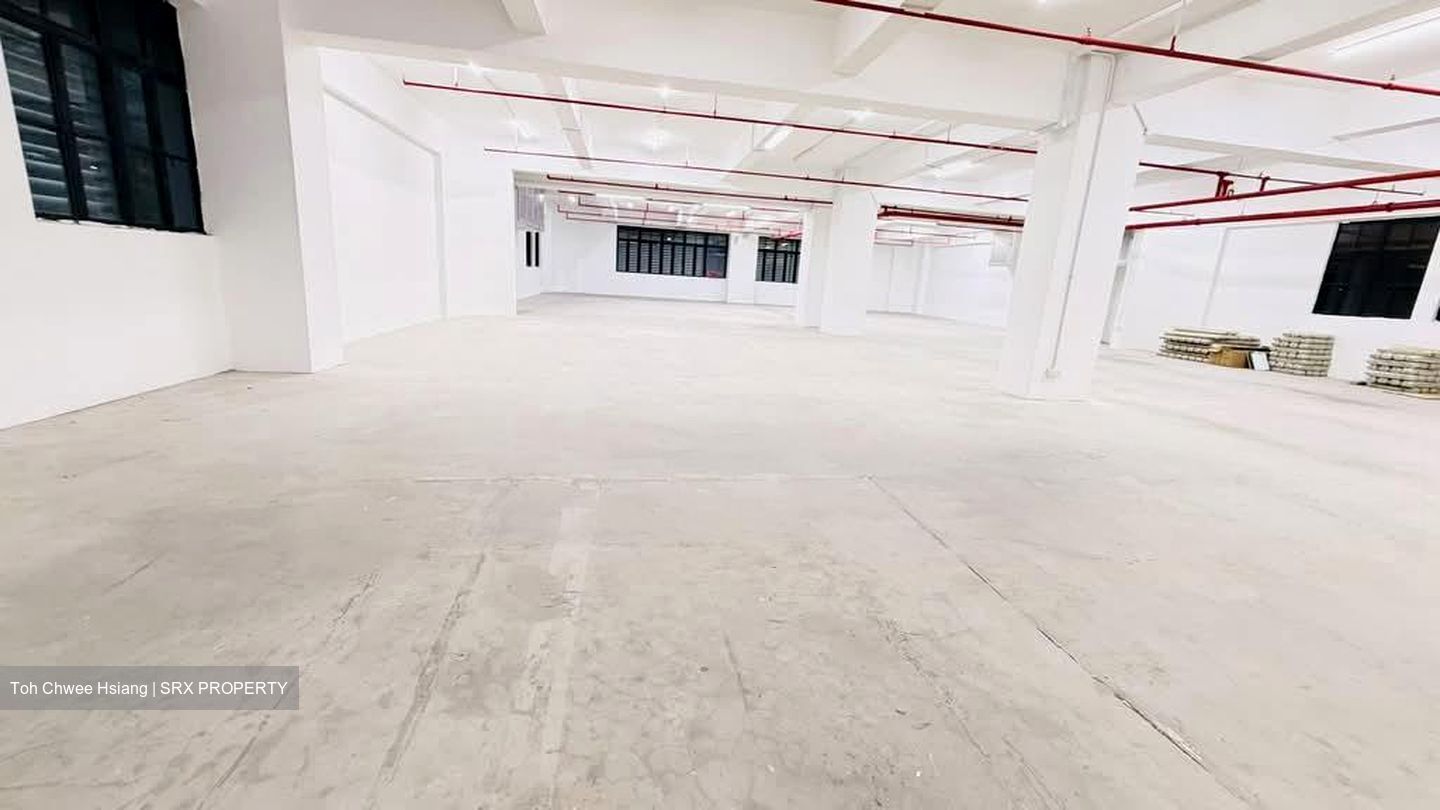 Leong Huat Building (D13), Factory #575462621